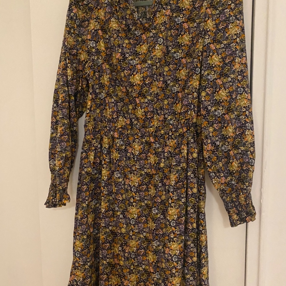 Universal Threads Floral Ruffle Maxi Dress - Picture 3 of 8